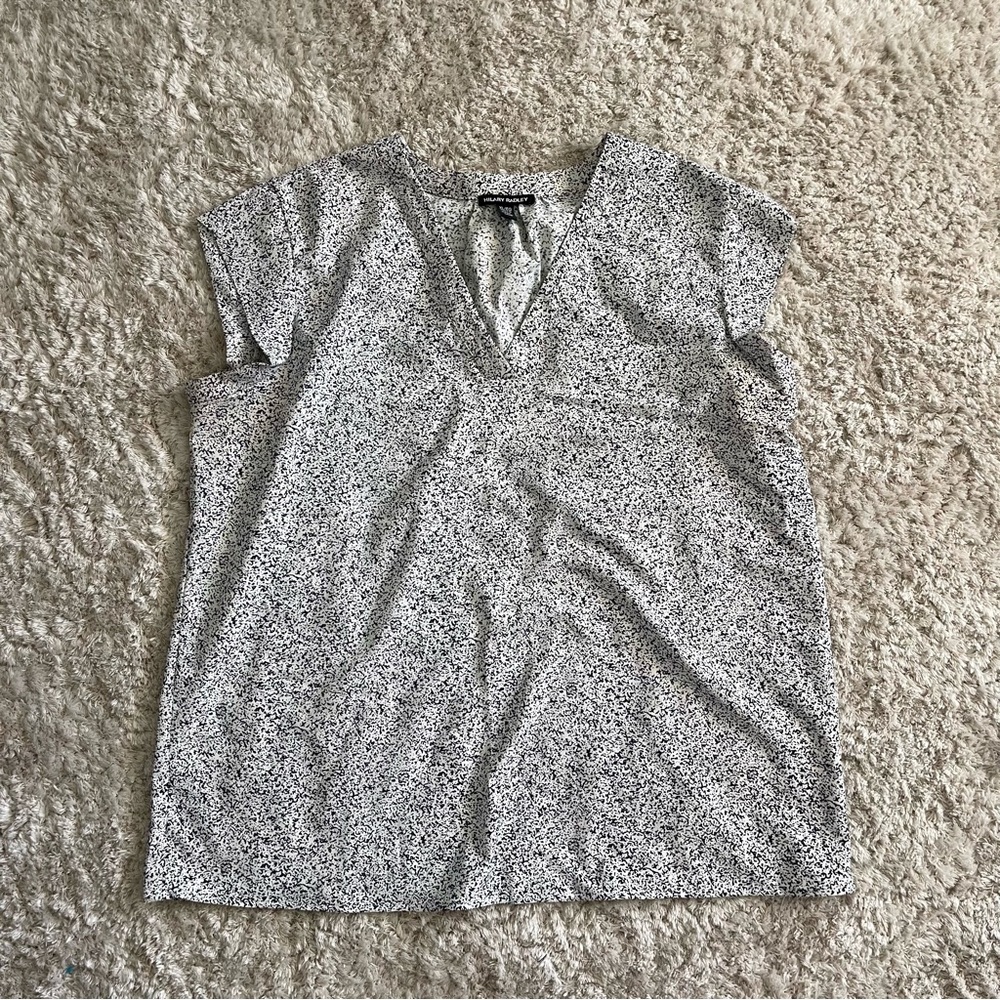 Hilary radley white pattern short sleeve blouse